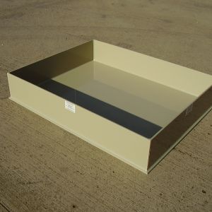 Small drip tray in 9mm thick beige polypropylene 1220mm x 915mm x 200mm deep.