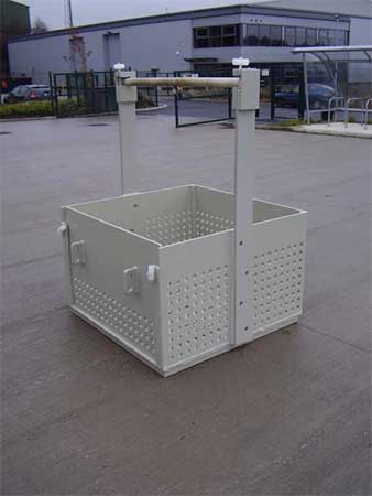 Polypropylene component acid dipping basket