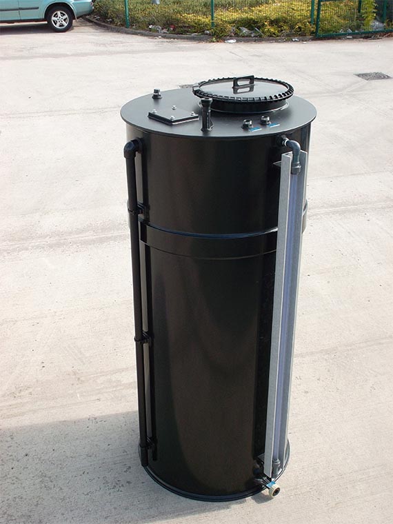 Cylindrical ink storage tank in H.D.P.E material C/W clear sight glass.
