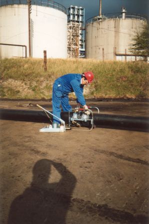On-site butt welding of H.D.P.E pipework
